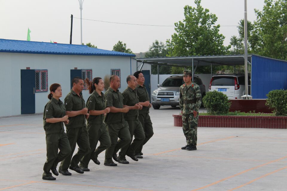 河北中交通力開(kāi)展軍訓(xùn)活動(dòng)