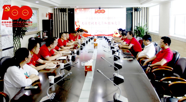 中交通力黨委慰問(wèn)老黨員困難黨員