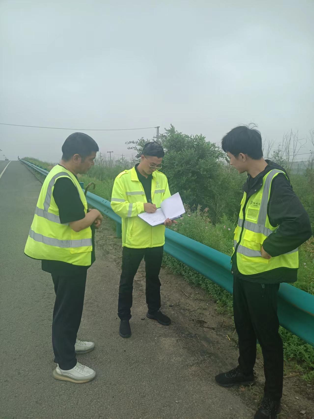 國家公路網(wǎng)技術(shù)狀況檢測檢查工作在好通公路如期進(jìn)行